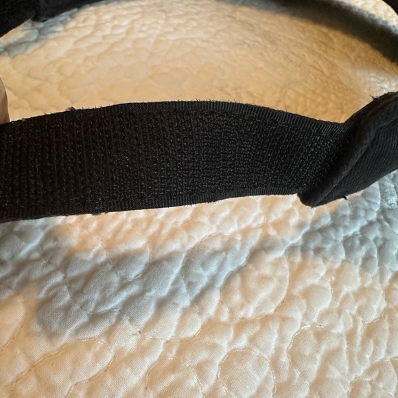 Bronx Brewery sun visor cap - Picture 2 of 5